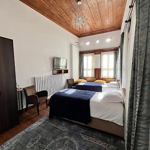 Standard Twin Room Sofa